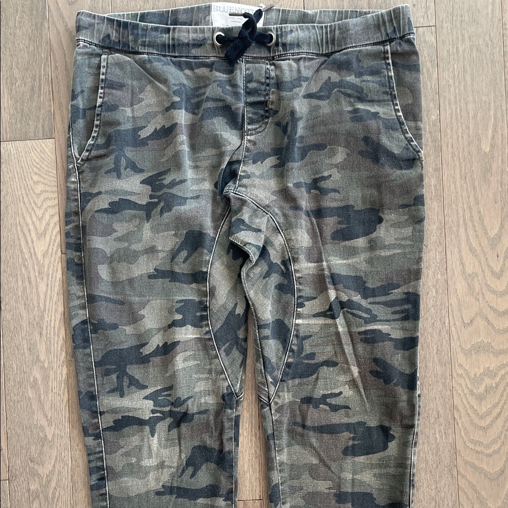 Bluenotes Camo Joggers Cargo Pockets Drawstring Adjustable Waist Small